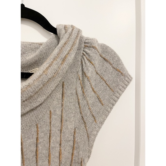 Stunning and rare Anthropologie sweater dress - Picture 4 of 6